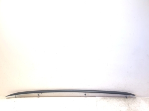AUDI A4 B9 (2015–2026) Katusereelingud 8W9860021E - 3