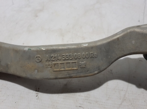 Mercedes Benz E-Class W214 (2023–2026) Eesmine õõtshoob A2143330800 - 2