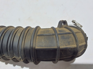 Volkswagen Amarok I (2010–2022) Luftansaugschlauch 2H0129615H - 2