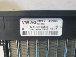 AUDI A4 B9 (2015–2026) Radiateur de chauffage habitacle 8W0819011 - 2