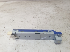 AUDI A4 B9 (2015–2026) Antenna amplifier 8W9035225 - 4