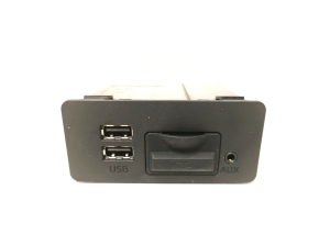 USB-Anschluss - BHP1669U0