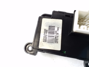 Hyundai Santa Fe (2012–2018) Other switch 933102W220 - 2