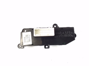 Hyundai Santa Fe (2012–2018) Other switch 933102W220 - 3