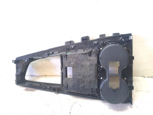 AUDI A4 B9 (2015–2026) Sonstiges Teil der Mittelkonsole 8W1864261C - 3