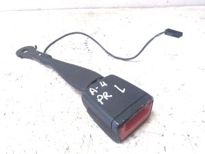 AUDI A4 B9 (2015–2026) Sicherheitsgurtschloss vorne 8W0857755 - 3