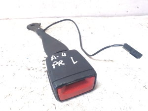 AUDI A4 B9 (2015–2026) Sicherheitsgurtschloss vorne 8W0857755 - 5