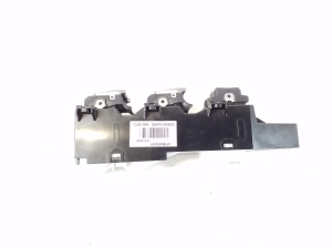 Hyundai Santa Fe (2012–2018) Front door glass switch 935702W620 - 2