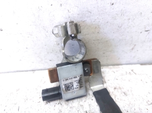 AUDI A4 B9 (2015–2026) Polklemme Minuskabel 8S0915181C - 2
