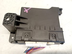 Module de commande - 886500D560