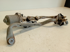 TOYOTA Yaris (2011–2020) Windshield wiper mechanism and its parts 851100D201 - 4