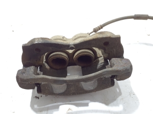 Volkswagen Amarok I (2010–2022) Eesmine pidurisadul 2H0615106F - 3