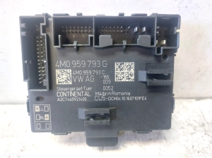 AUDI A4 B9 (2015–2026) Front door control unit 4M0959793G - 3