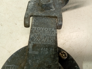 TOYOTA Yaris (2011–2020) Hupe 865200D220