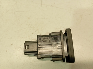 TOYOTA Yaris (2011–2020) Other switch 15D123 - 5