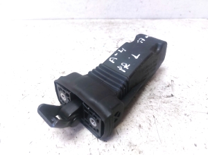 Tirant d’arrêt de porte avant - 8W0837267