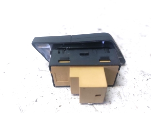AUDI A4 B9 (2015–2026) Door lock/unlock switch 8W1962108 - 4