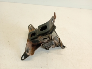 TOYOTA Yaris (2011–2020) Gearbox mount 123720M120 - 5