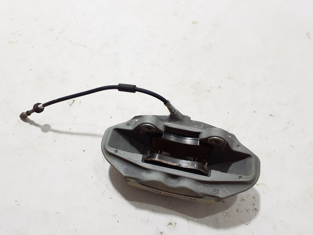 Mercedes Benz E-Class W214 (2023–2026) Eesmine pidurisadul A2234216400 Mercedes Benz E-Class W214 (2023–2026) Eesmine pidurisadul A2234216400
