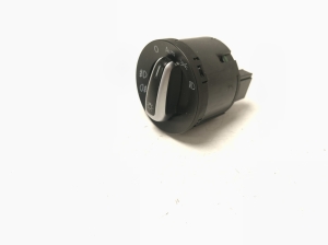Volkswagen Tiguan (2007–2016) Headlight switch 3C8941431A - 5