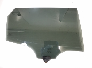   Rear side door glass  - 834212W020 
