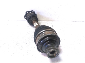 AUDI A4 B9 (2015–2026) Antriebswelle vorne und ihre Teile 3721160 - 3