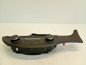 TOYOTA Yaris (2011–2020) Heater control panel 8271160640 - 3