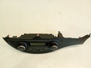 TOYOTA Yaris (2011–2020) Heater control panel 8271160640 - 4