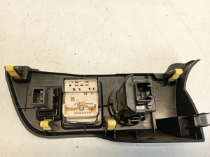 TOYOTA Yaris (2011–2020) Ignition switch 554460D070 - 3