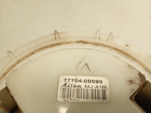 TOYOTA Yaris (2011–2020) Kütusepump paagis 777040D090 - 2