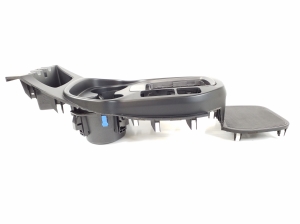 Hyundai Santa Fe (2012–2018) Sonstiges Teil der Mittelkonsole 846562W005A - 3