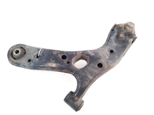 LEXUS CT 200h ZWA10 (2010–2017) Front control arm 4806847050 - 2