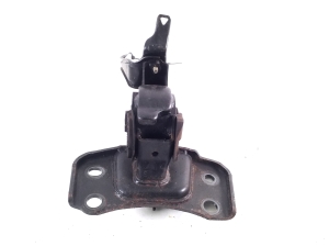 LEXUS CT 200h ZWA10 (2010–2017) Engine mount 1237237190 - 2