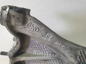 AUDI A4 B9 (2015–2026) Esimese alusraami muu osa 8W0399295E - 3