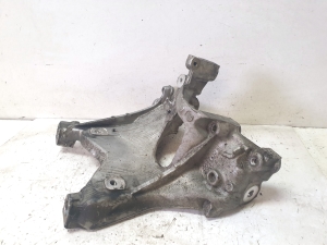 AUDI A4 B9 (2015–2026) Esimese alusraami muu osa 8W0399295E - 5