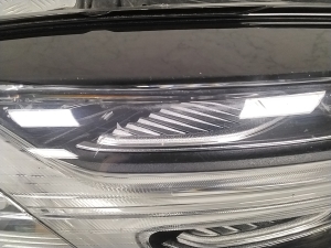 VOLVO S60 III (2018–2026) Esituli 32314161 - 4