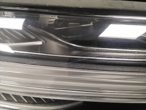 VOLVO S60 III (2018–2026) Esituli 32314161 - 6