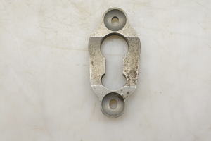 Fuel injector holder - SH0113H75A