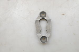 Mazda 6 (2012–2026) Pihusti hoidik SH0113H75A - 5