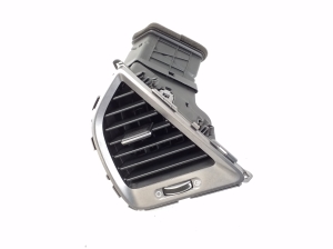 Dashboard air vent grilles - 974052W000
