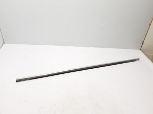   Baguette extérieure de vitre de porte avant  - 4K0837475 