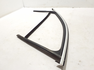 AUDI A6 C8 (2018–2025) Joint de porte avant 4K0837431B - 2