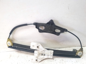 AUDI A4 B9 (2015–2026) Rear side door window regulator 8W0839462 - 2