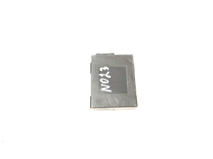 Jaguar E-pace (2017–2026) Tire pressure control module L8B214F012 - 3