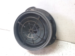 Tagumise külgukse kõlar - 8W5035411A