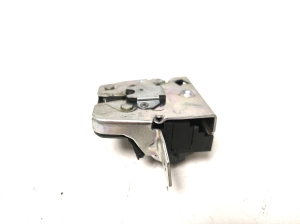 Mercedes Benz A-Class 176 (2012–2018) Trunk lid lock A2467400035 - 5
