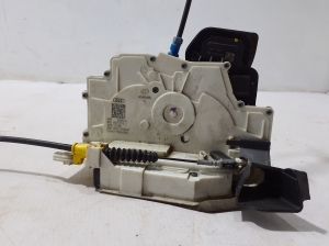 AUDI A6 C8 (2018–2025) Front door lock 4K1837015J - 3
