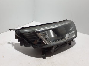 RENAULT Kangoo III (2021–2026) Esituli 260100108R - 7