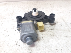 AUDI A4 B9 (2015–2026) Hinterer Seitentür-Fensterhebermotor 8W0959812 - 2