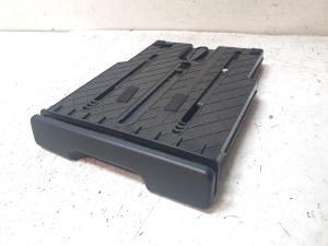 Cup holder - 7157549